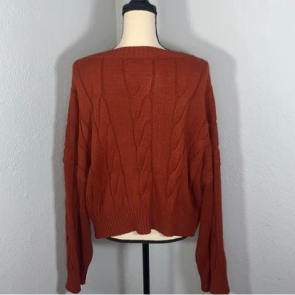 Express cable knit sweater size XS - Picture 3 of 3